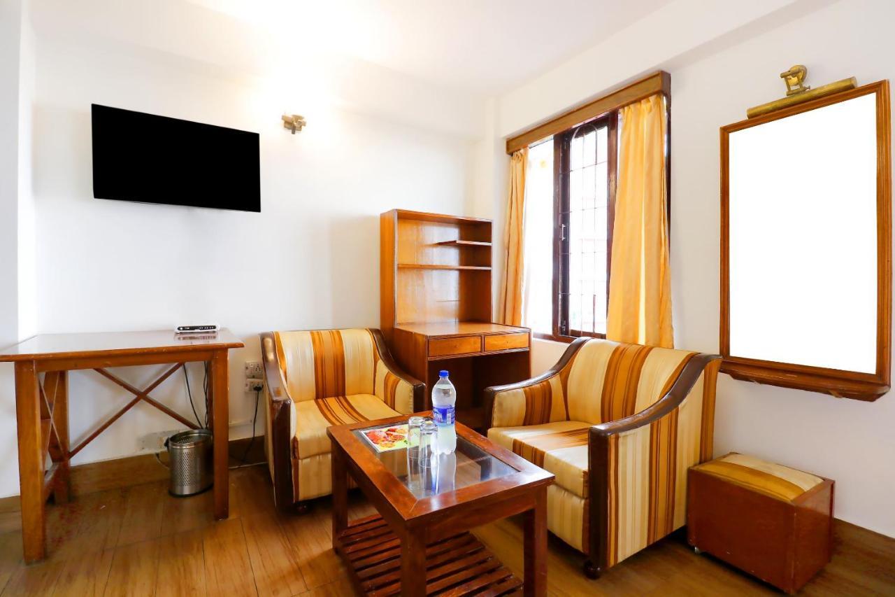Oyo 45337 Hotel Woodland Shimla Esterno foto