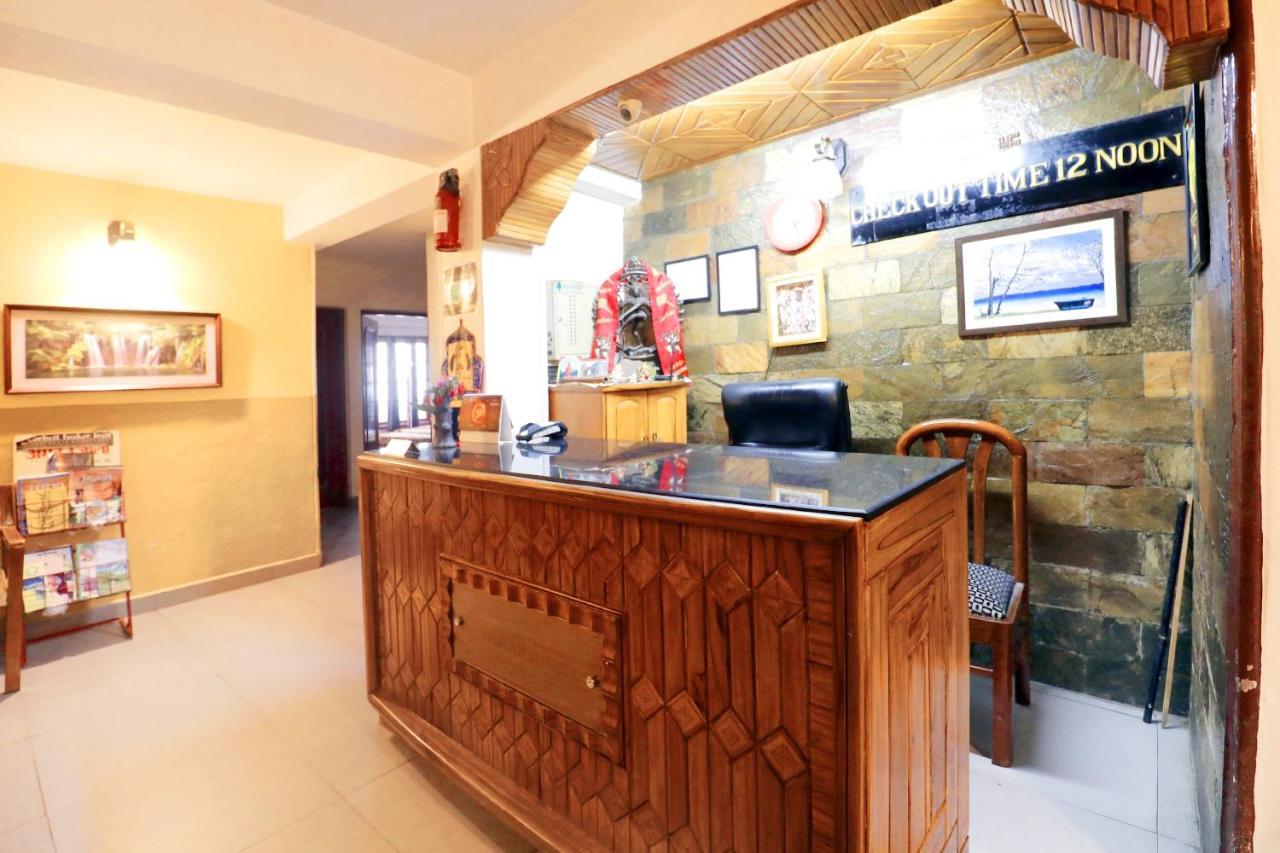 Oyo 45337 Hotel Woodland Shimla Esterno foto